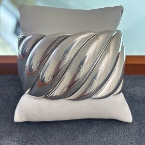 David Yurman Sterling silver Wide Sculpted Cable Bracelet-Medium